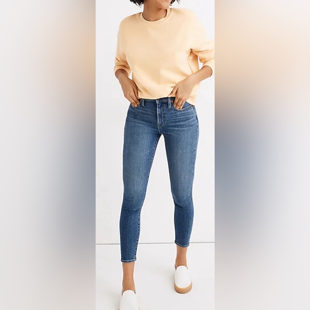 Madewell Curvy High-Rise Skinny Crop Jeans. Size 27